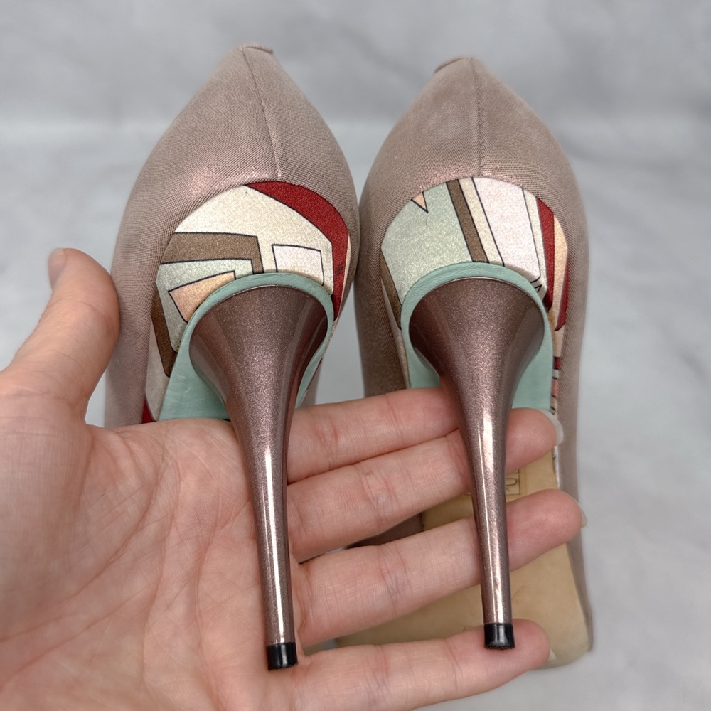 Emilio Pucci Vintage Y2K Metallic Pearlescent Bow Glitter Stiletto Heel Pumps 38 - Picture 9 of 16